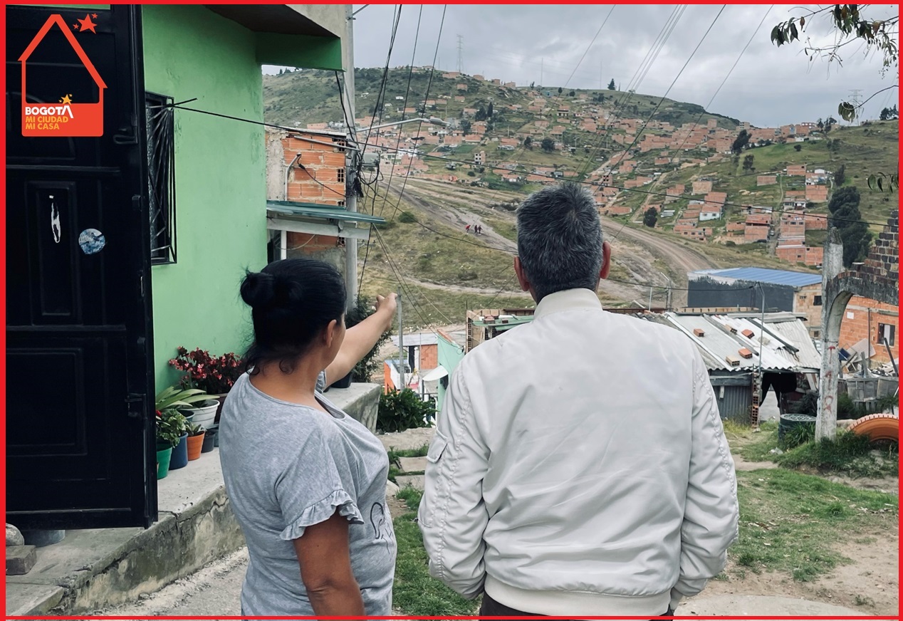 La revitalización urbana de Bogotá es un componente esencial para el desarrollo sostenible de la ciudad. La mejora de los entornos urbanos no solo contribuye a la estética de la ciudad, sino que también tiene un impacto positivo en la seguridad y la calidad de vida de los ciudadanos.