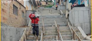 Las obras se ejecutan en 8 localidades y 50 barrios priorizados por el Distrito. Muros, vías y andenes se construyen en estratos 1 y 2