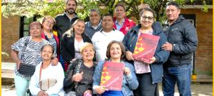 Uno de los mecanismos de titulación más relevantes es el de pertenencia, que permite que las personas que han habitado un inmueble de manera continua y pública por más de diez años, y que cumplen ciertos requisitos —como estar en estrato 1 o 2 y demostrar su residencia con recibos de servicios públicos, impuestos o declaraciones— puedan obtener su título de propiedad a través de un fallo judicial.