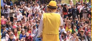 El principal objetivo de la celebración fue asegurar que los niños y niñas de Arboleda Santa Teresita pudieran disfrutar de espacios de diversión sin ningún tipo de riesgo, promoviendo su desarrollo integral en un entorno que garantizara su seguridad y su bienestar.